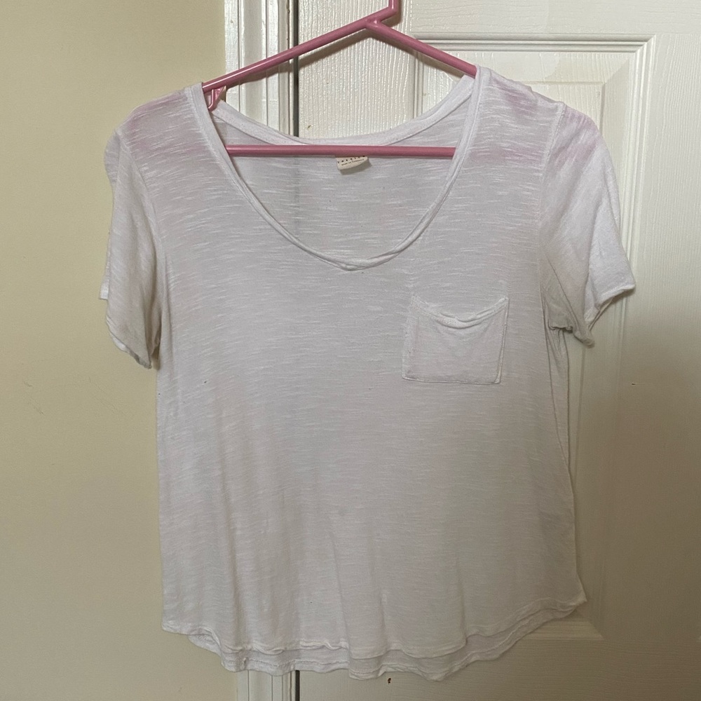 Plain white tee